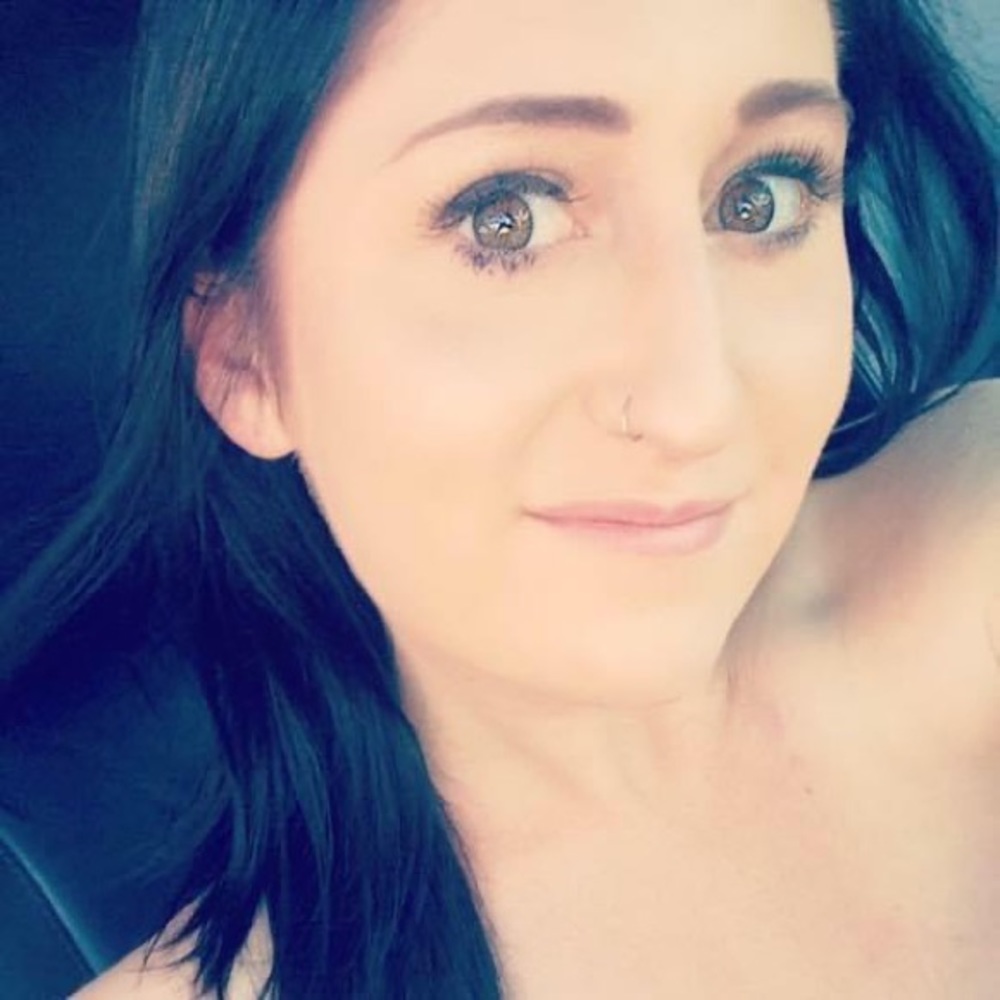 Meet your Posher, Tara